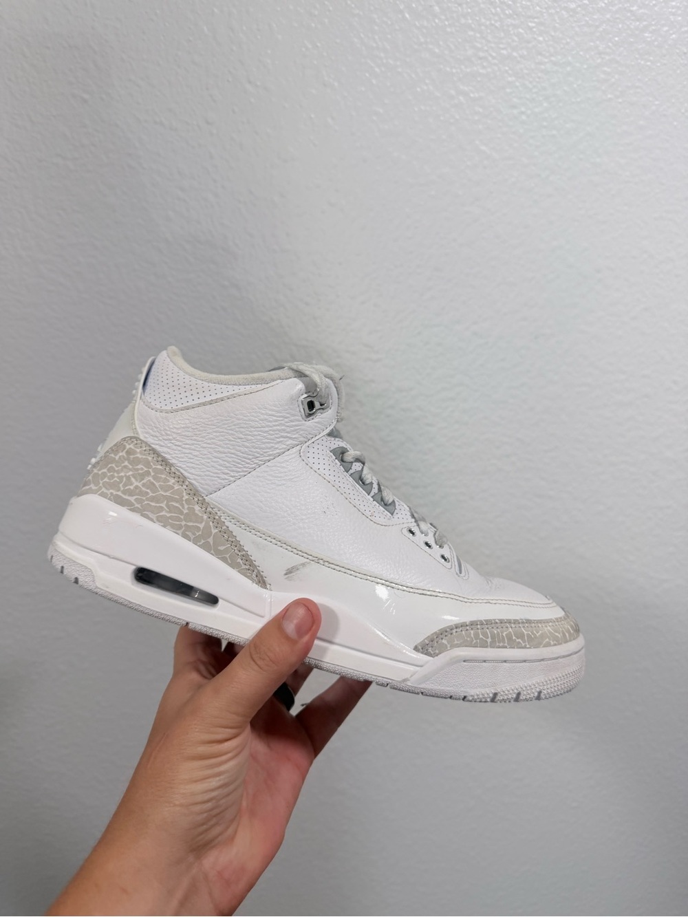Jordan retro 3 white